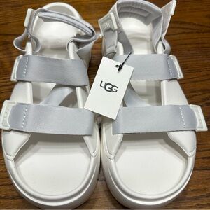 NEW ⭐️⭐️ UGG white Stratus ultra-lightweight molded platform sandals size‎ 10